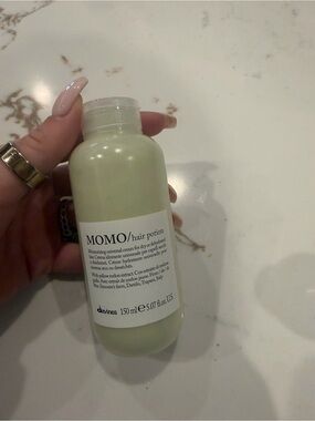 Davines MOMO hair potion